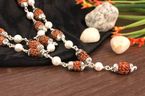 2 mukhi Moon Mala