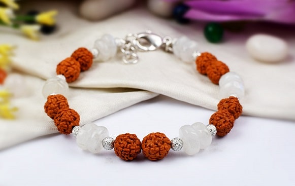 rudraksha moonstone bracelet